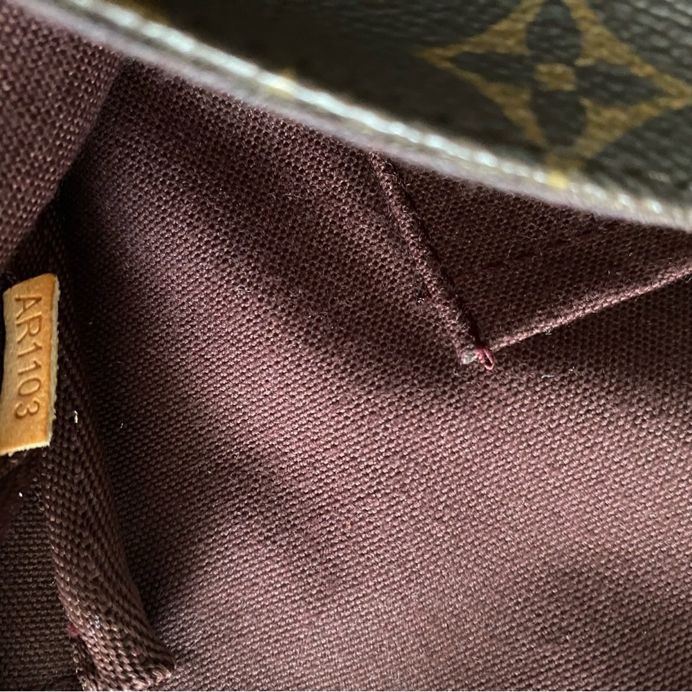 Louis Vuitton Classic Brown Monogram Clutch - Picture 6 of 14